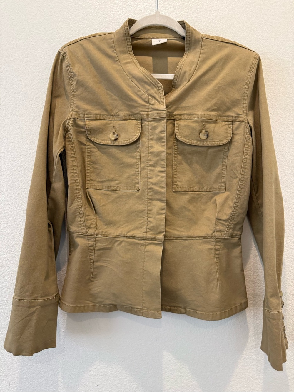 Cabi jacket utility khaki tan S small fitted 96% cotton natural fibers preloved